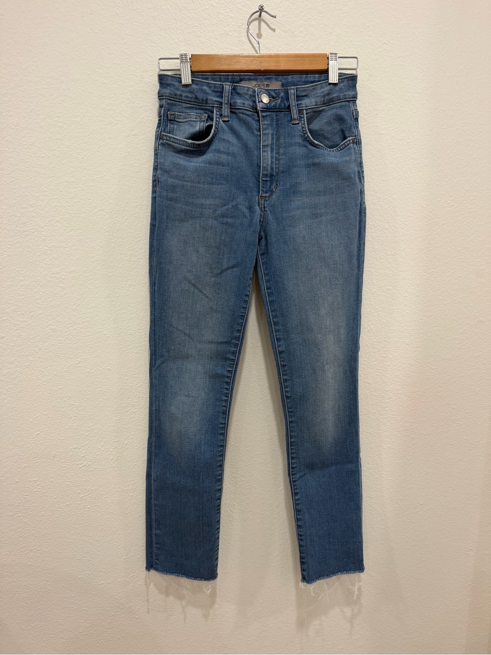 Joes Jeans The Lara Ankle Jeans with Raw Hem, size 24